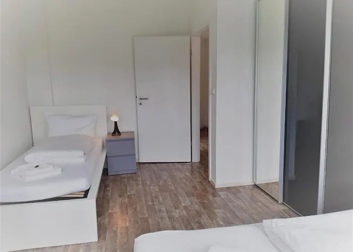 Bola 6 6 Betten & 2 Schlafzimmer Hambourg